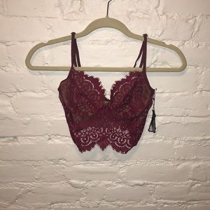 NWT for love and lemons she’s a knockout bra top